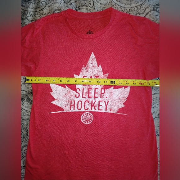 Hockey night in Canada men's t-shirt S - Picture 3 of 3